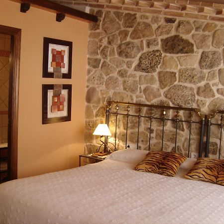 Hostal Casa Laure Y Mª Jose Arens de Lledo المظهر الخارجي الصورة