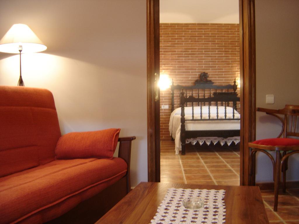 Hostal Casa Laure Y Mª Jose Arens de Lledo المظهر الخارجي الصورة