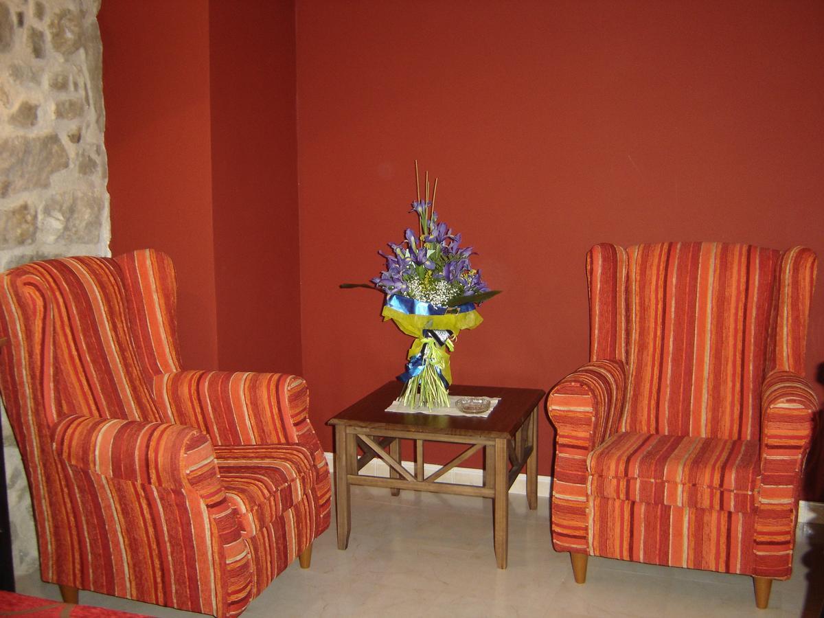 Hostal Casa Laure Y Mª Jose Arens de Lledo المظهر الخارجي الصورة